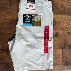 NWT Callaway Gray Flat Front Golf Shorts